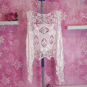 Source Unknown White Lace Top